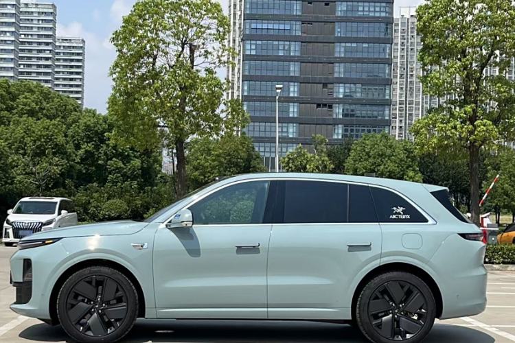 Used Li Auto L6 2025 Max Smart Refresh Edition Exterior 4