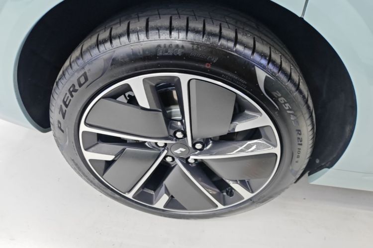 Used Li Auto L6 2025 Max Smart Refresh Edition Exterior 5