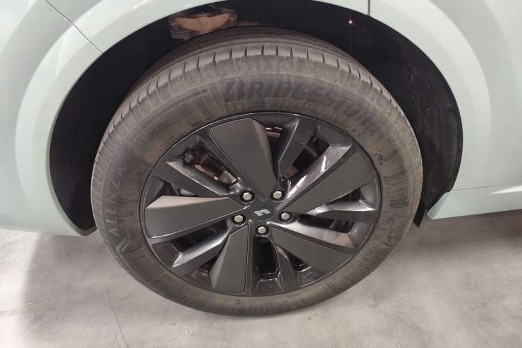 Used Li Auto L6 2025 Pro Smart Refresh Edition Exterior 8