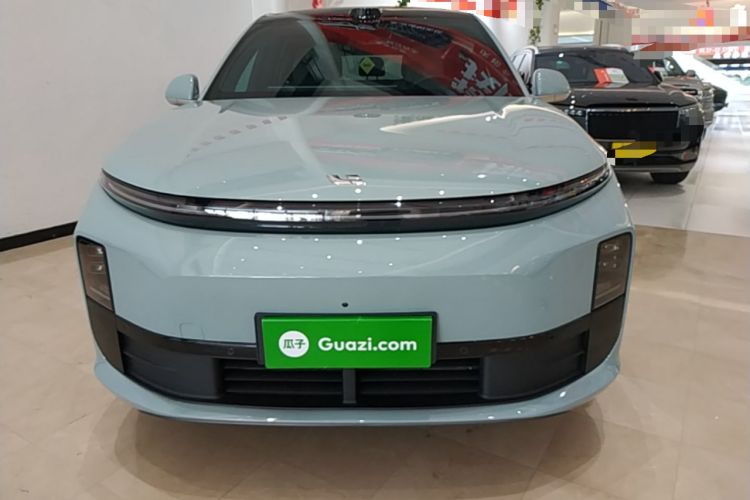 Used Li Auto L6 2025 Pro Smart Refresh Edition Front