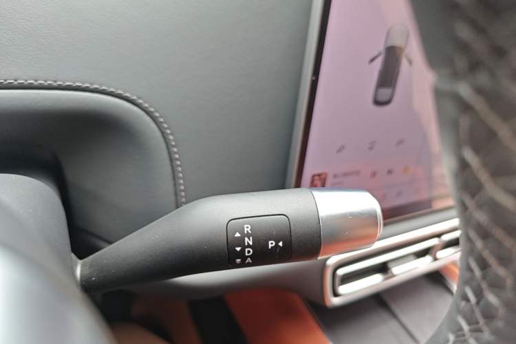 Used Li Auto L6 2025 Max Smart Refresh Edition Gear Lever