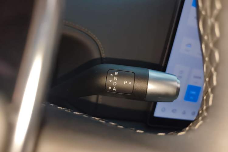 Used Li Auto L6 2025 Pro Smart Refresh Edition Gear Lever