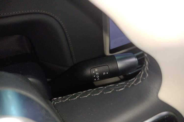 Used Li Auto L6 2025 Max Smart Refresh Edition Gear Lever