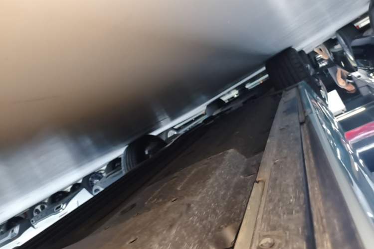 Used Li Auto L6 2025 Pro Smart Refresh Edition Left Side Sill