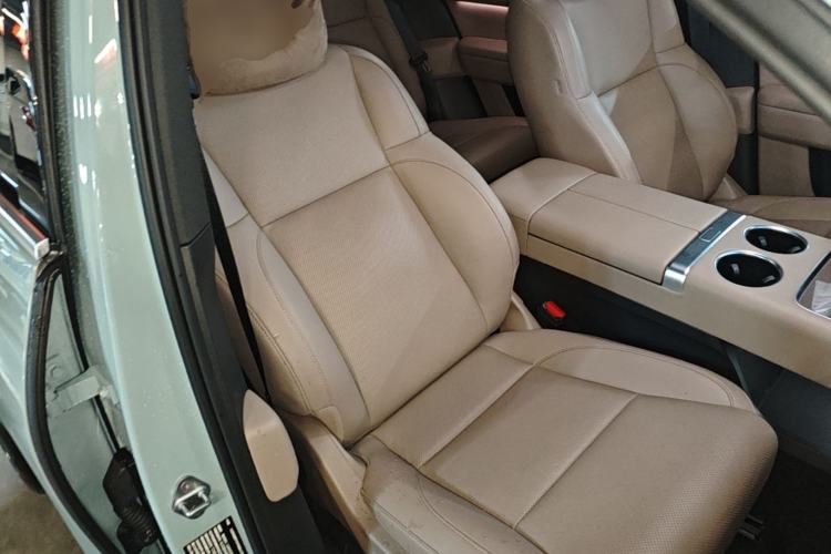 Used Li Auto L6 2025 Max Smart Refresh Edition Right Front Seat