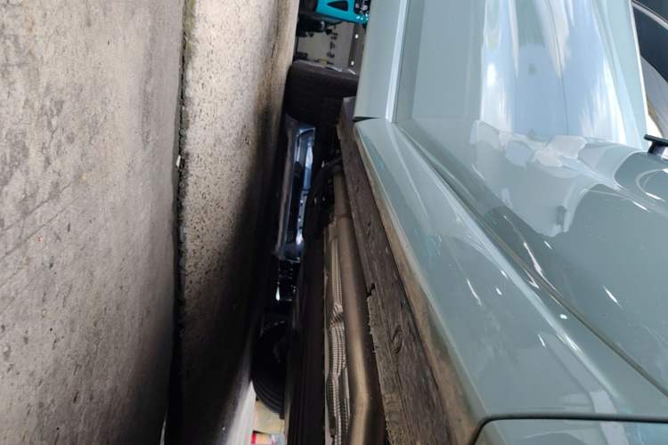 Used Li Auto L6 2025 Pro Smart Refresh Edition Right Side Sill