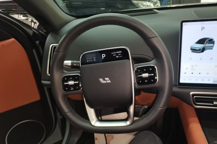 Used Li Auto L6 2025 Pro Smart Refresh Edition Steering Wheel