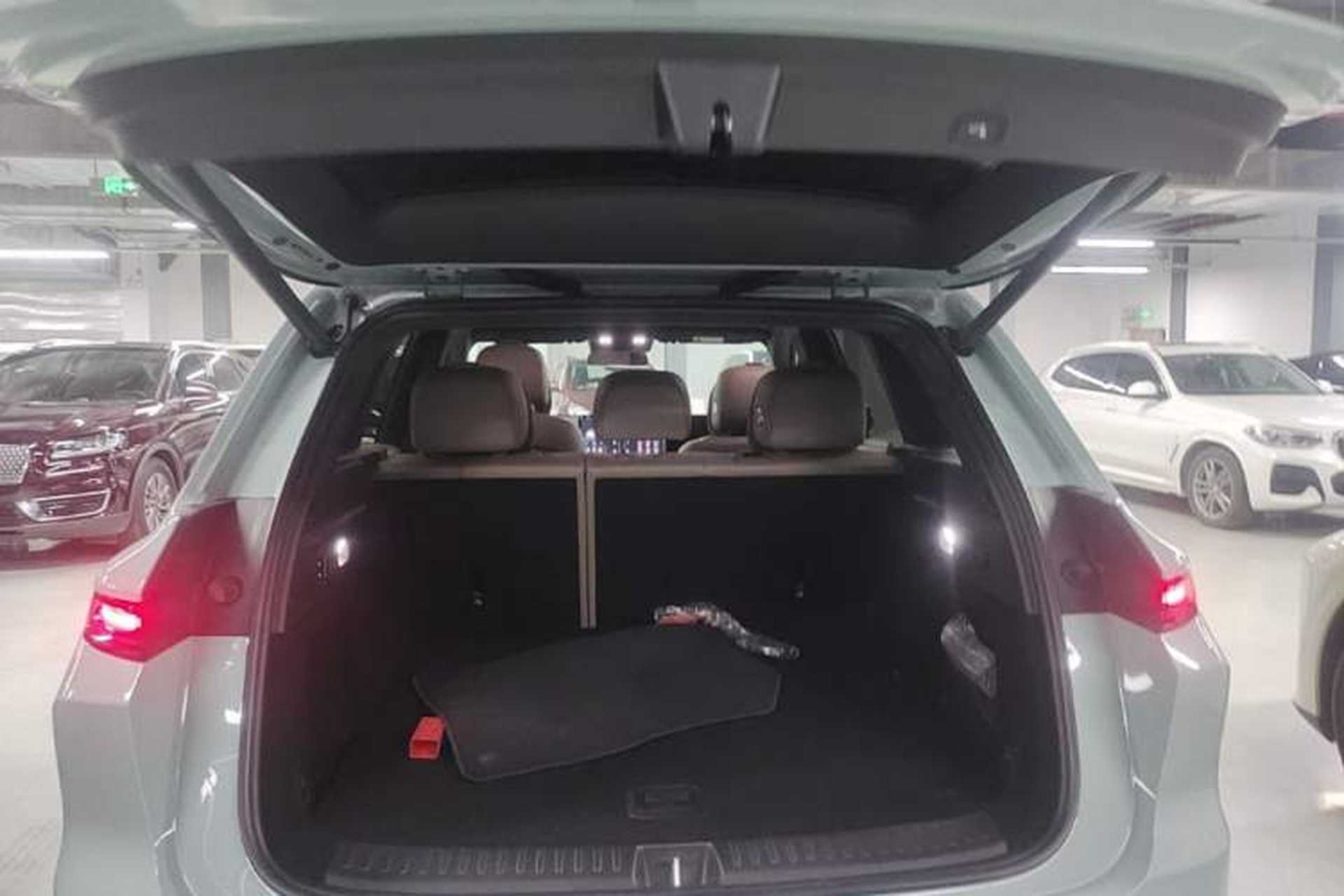 Used Li Auto L6 2025 Pro Smart Refresh Edition Trunk