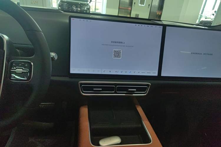 Used Li Auto L6 2025 Max Smart Refresh Edition Audio And AC Panel