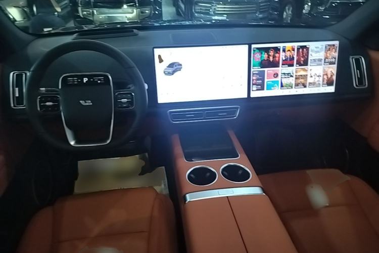 Used Li Auto L6 2025 Max Smart Refresh Edition Center Console