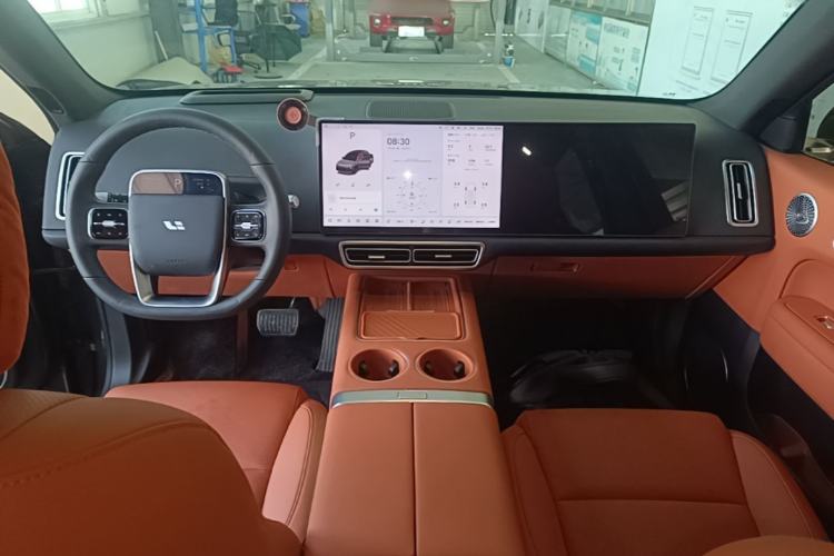 Used Li Auto L6 2025 Max Smart Refresh Edition Center Console