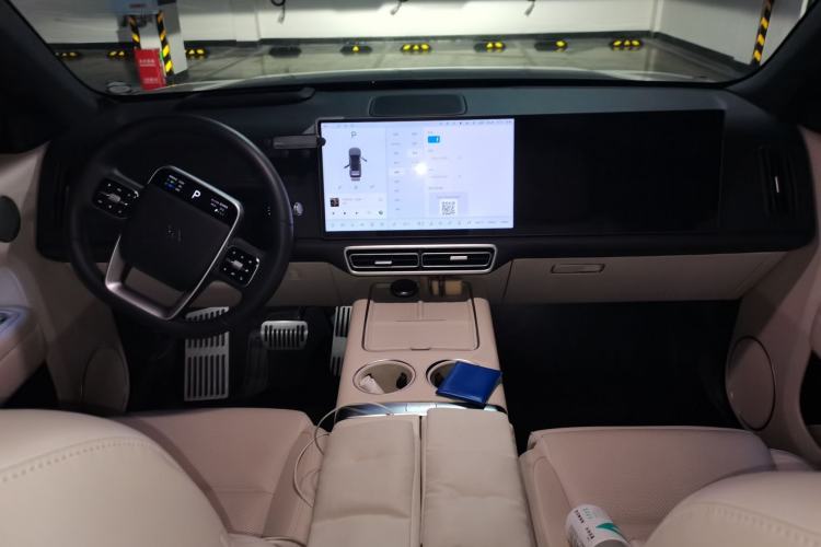 Used Li Auto L6 2025 Max Smart Refresh Edition Center Console