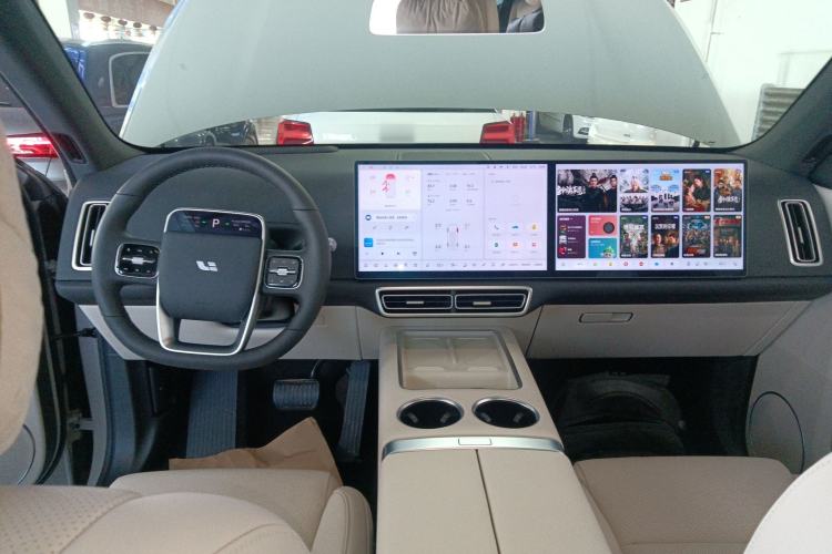 Used Li Auto L6 2025 Pro Smart Refresh Edition Center Console