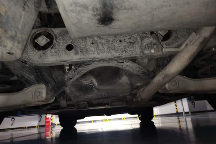 Used Li Auto L6 2025 Max Smart Refresh Edition Chassis Rear