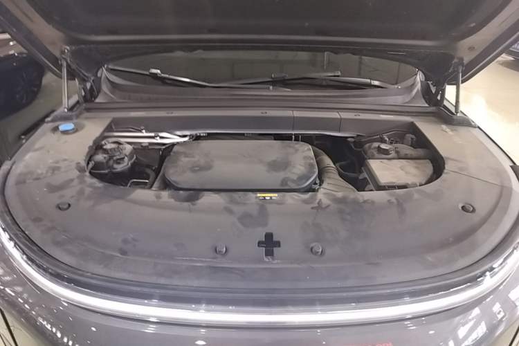 Used Li Auto L6 2025 Max Smart Refresh Edition Engine Bay