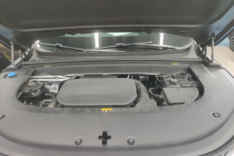Used Li Auto L6 2025 Pro Smart Refresh Edition Engine Bay