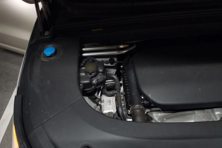 Used Li Auto L6 2025 Max Smart Refresh Edition Engine Bay Right