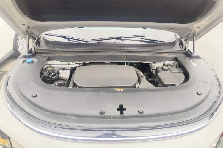 Used Li Auto L6 2025 Max Smart Refresh Edition Engine Bay