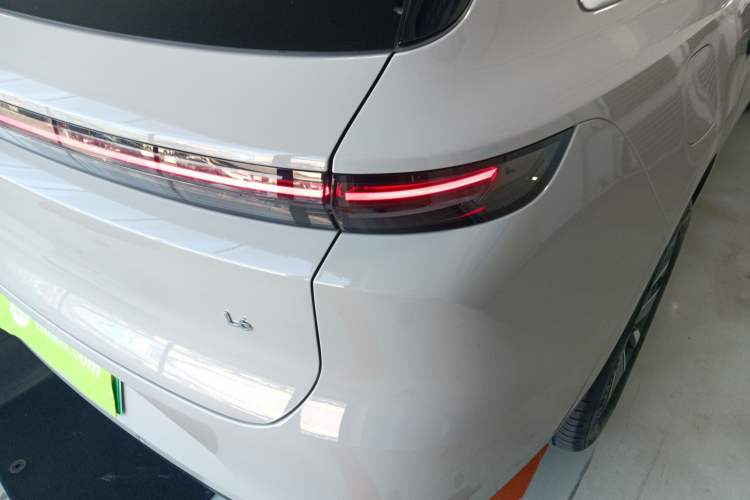 Used Li Auto L6 2025 Pro Smart Refresh Edition Exterior 2