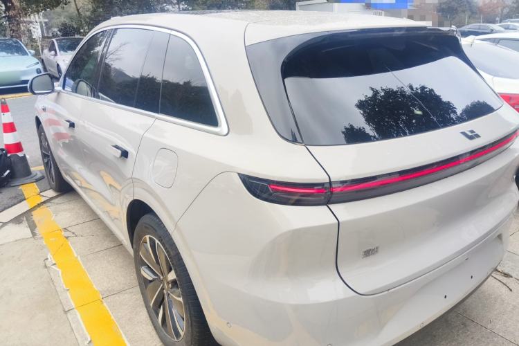 Used Li Auto L6 2025 Max Smart Refresh Edition Exterior 2