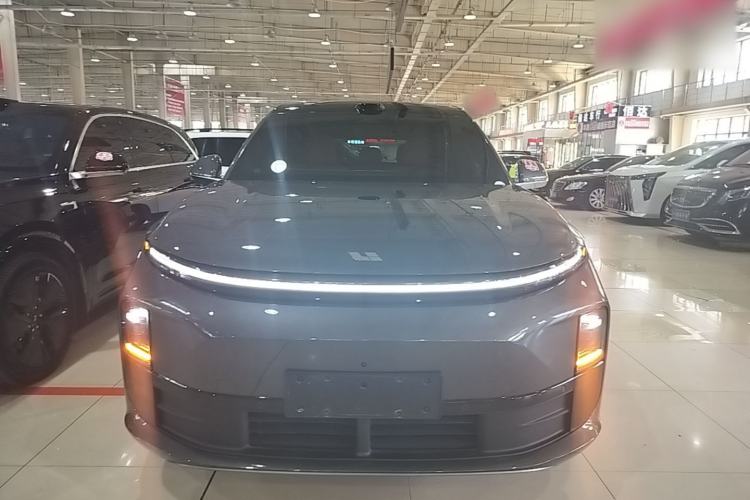 Used Li Auto L6 2025 Max Smart Refresh Edition Front