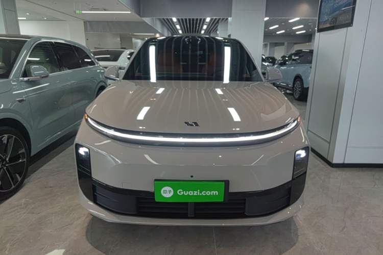 Used Li Auto L6 2025 Max Smart Refresh Edition Front