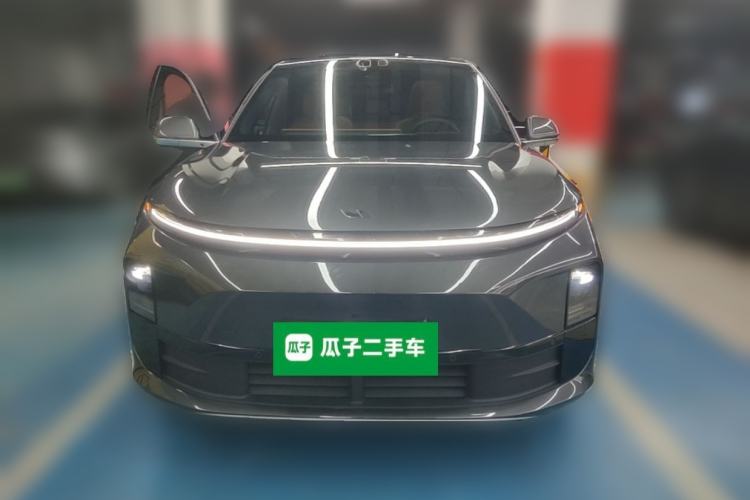 Used Li Auto L6 2025 Pro Smart Refresh Edition Front