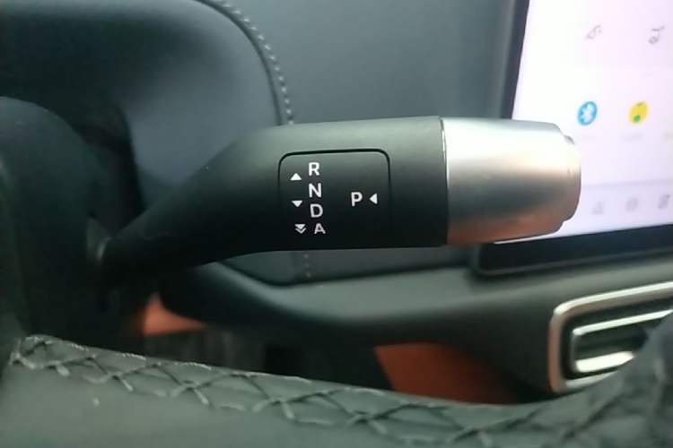 Used Li Auto L6 2025 Pro Smart Refresh Edition Gear Lever
