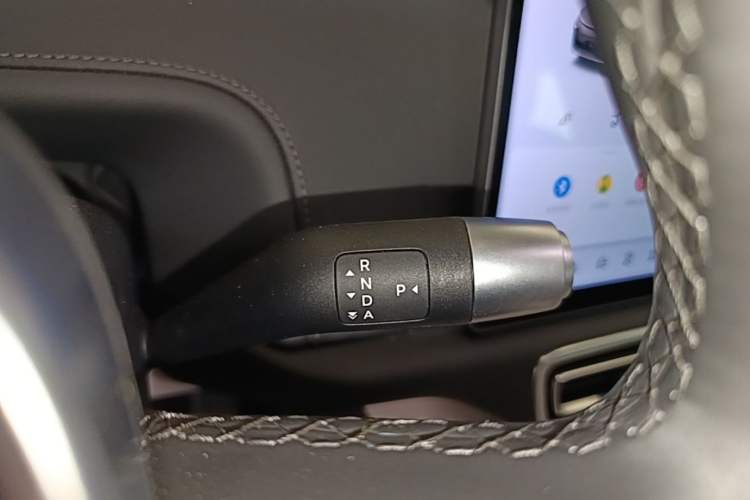 Used Li Auto L6 2025 Pro Smart Refresh Edition Gear Lever