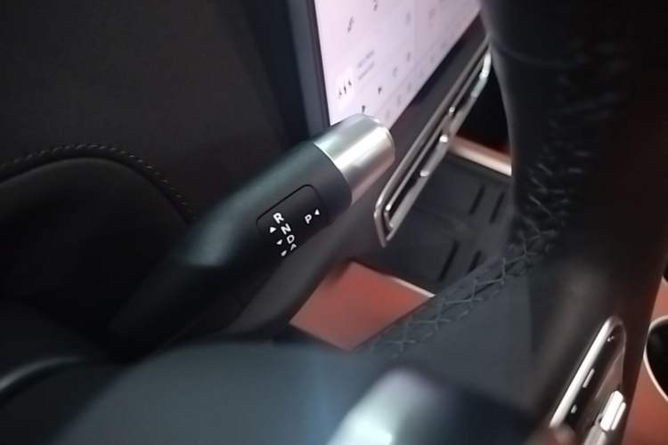 Used Li Auto L6 2025 Max Smart Refresh Edition Gear Lever