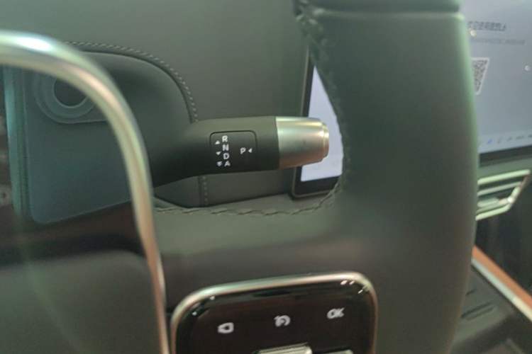 Used Li Auto L6 2025 Max Smart Refresh Edition Gear Lever