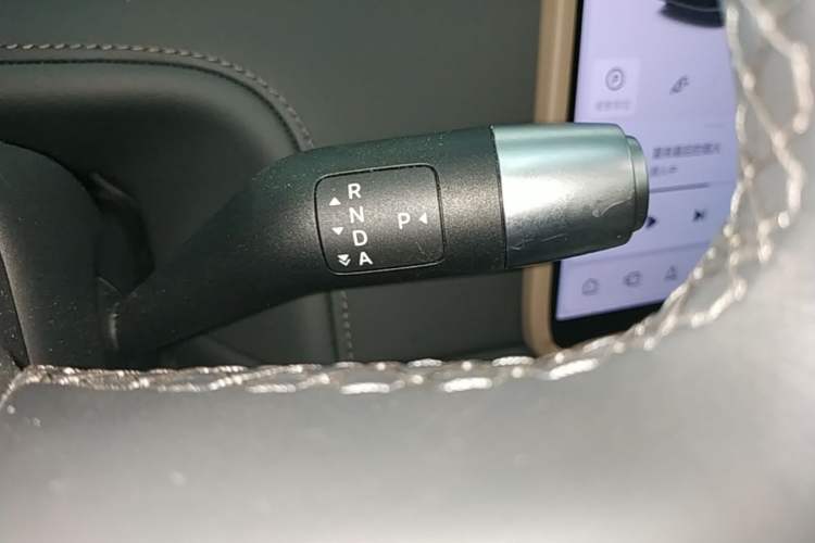 Used Li Auto L6 2025 Pro Smart Refresh Edition Gear Lever