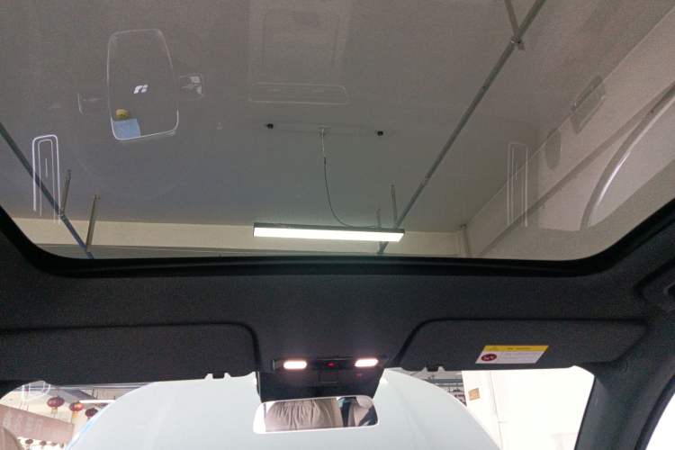 Used Li Auto L6 2025 Pro Smart Refresh Edition Headliner