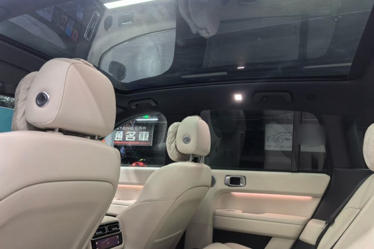 Used Li Auto L6 2025 Pro Smart Refresh Edition Interior 10