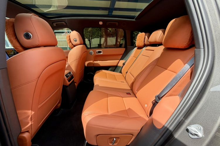 Used Li Auto L6 2025 Pro Smart Refresh Edition Interior 2