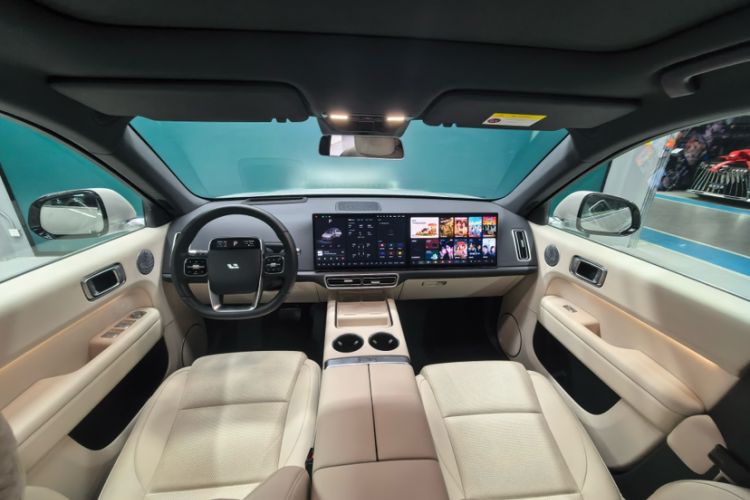 Used Li Auto L6 2025 Pro Smart Refresh Edition Interior 2
