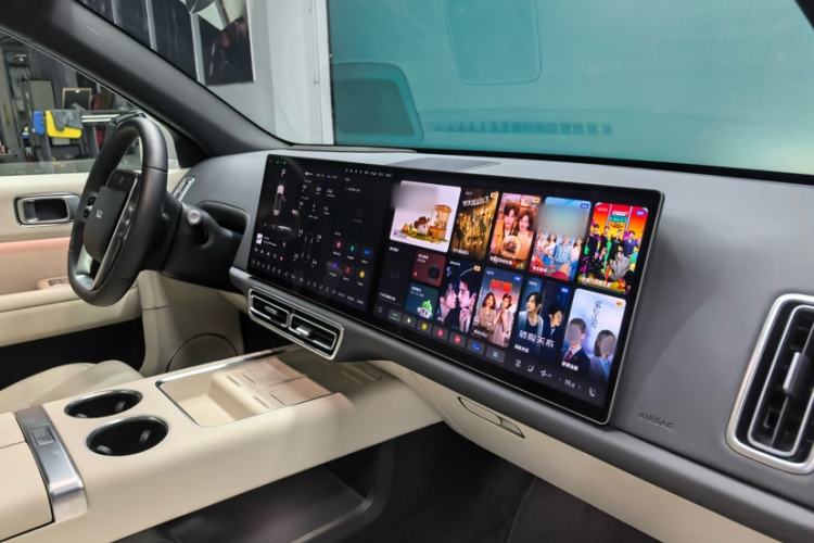Used Li Auto L6 2025 Pro Smart Refresh Edition Interior 4