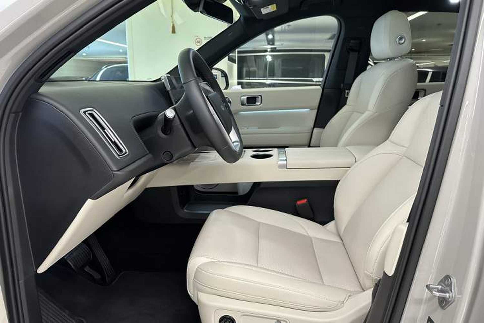 Used Li Auto L6 2025 Max Smart Refresh Edition Interior 7