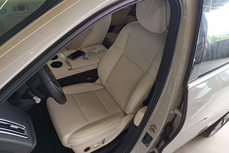 Used Li Auto L6 2025 Pro Smart Refresh Edition Left Front Seat