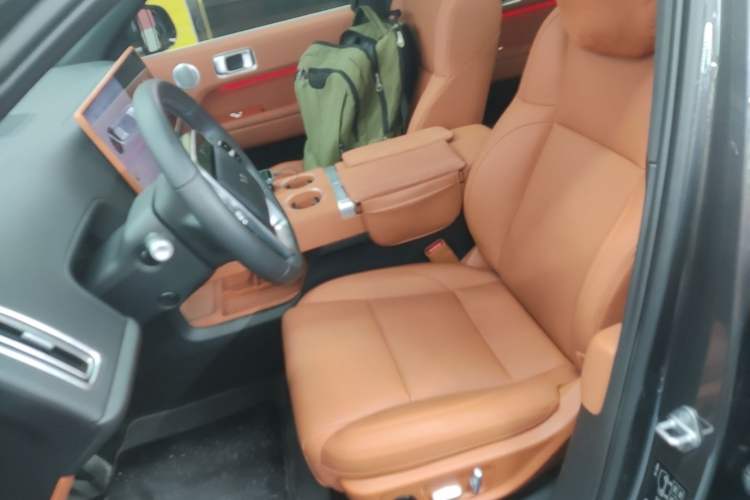 Used Li Auto L6 2025 Pro Smart Refresh Edition Left Front Seat