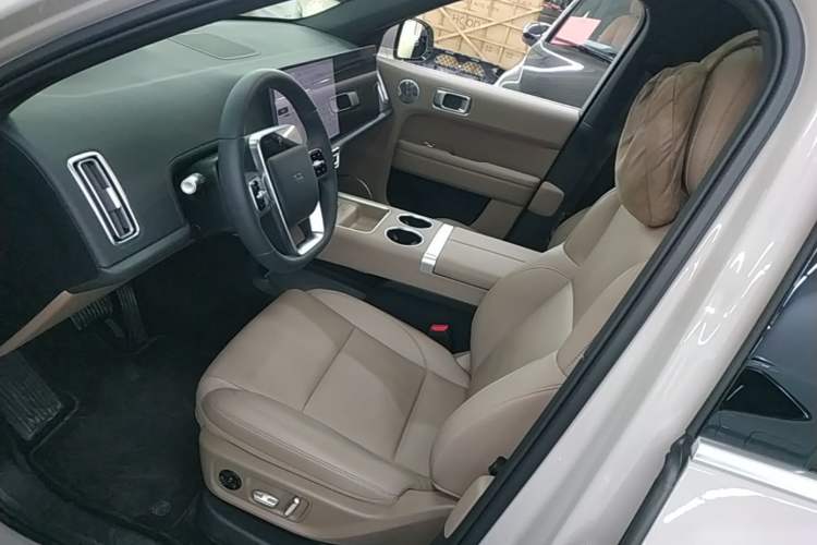 Used Li Auto L6 2025 Max Smart Refresh Edition Left Front Seat