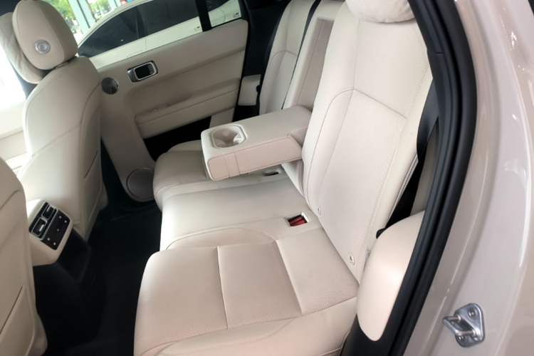 Used Li Auto L6 2025 Pro Smart Refresh Edition Left Rear Seat