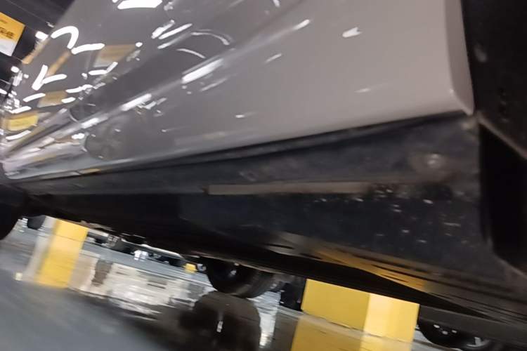 Used Li Auto L6 2025 Max Smart Refresh Edition Left Side Sill