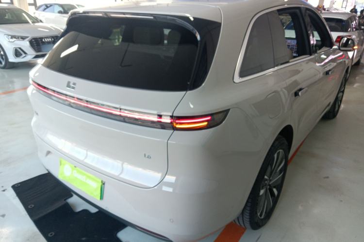 Used Li Auto L6 2025 Pro Smart Refresh Edition Rear Right 45 Deg
