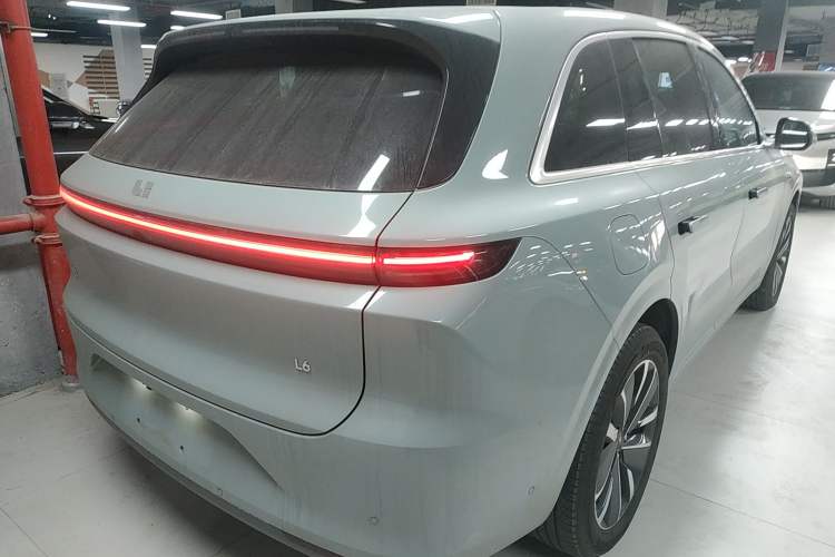 Used Li Auto L6 2025 Pro Smart Refresh Edition Rear Right 45 Deg