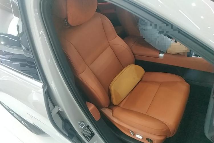 Used Li Auto L6 2025 Pro Smart Refresh Edition Right Front Seat