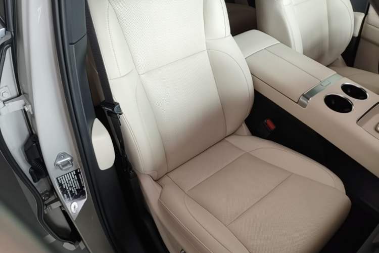 Used Li Auto L6 2025 Max Smart Refresh Edition Right Front Seat