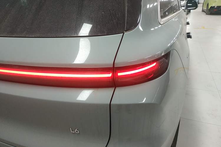Used Li Auto L6 2025 Pro Smart Refresh Edition Right Rear Taillight