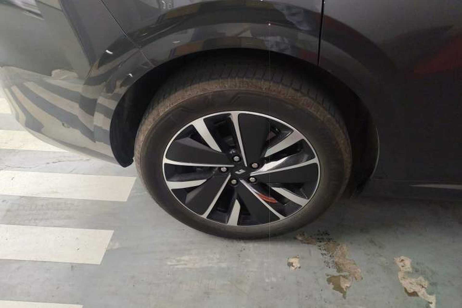 Used Li Auto L6 2025 Pro Smart Refresh Edition Right Rear Wheel Hub