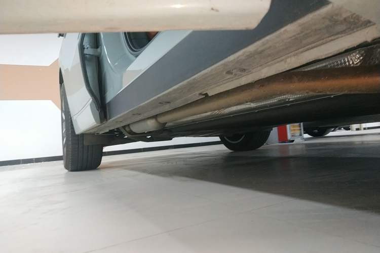Used Li Auto L6 2025 Pro Smart Refresh Edition Right Side Sill
